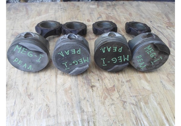 поршні двигуна Renault 19, Kangoo, Logan, Clio II, Megane, Scenic 1.6, K7M, 7701700670